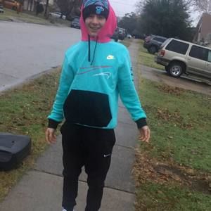 Meet your Posher, Dylan